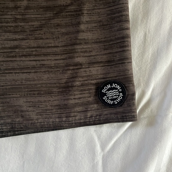 Ron Jon Surf Shop Board Shorts 26” - Picture 2 of 4